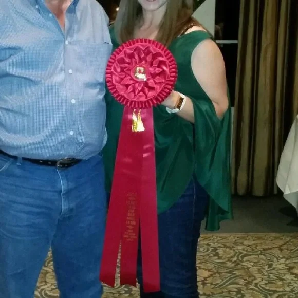 Green Blouse - Picture 2 of 8